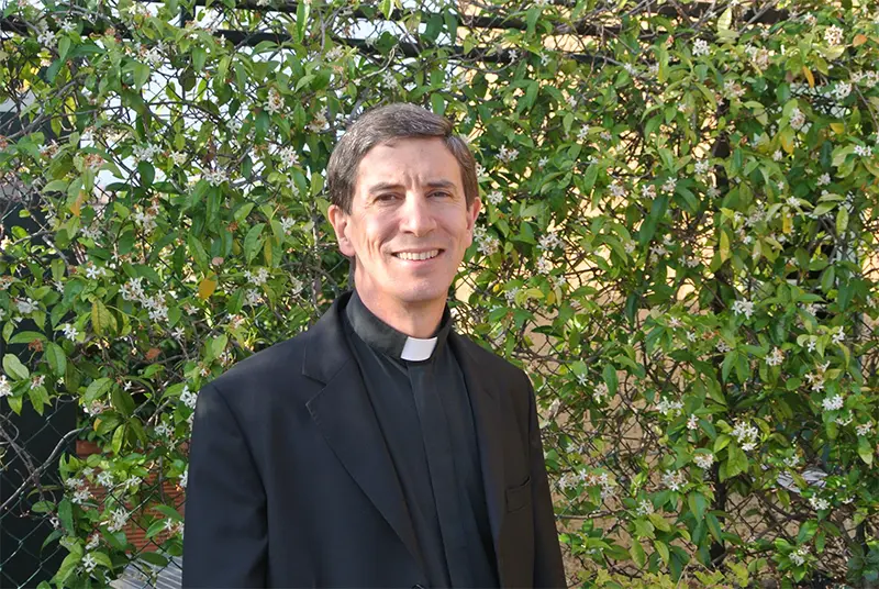 Sacerdote 
