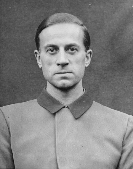 Karl Brandt, médico pessoal de Hitler e organizador da Aktion T-4. Domínio público