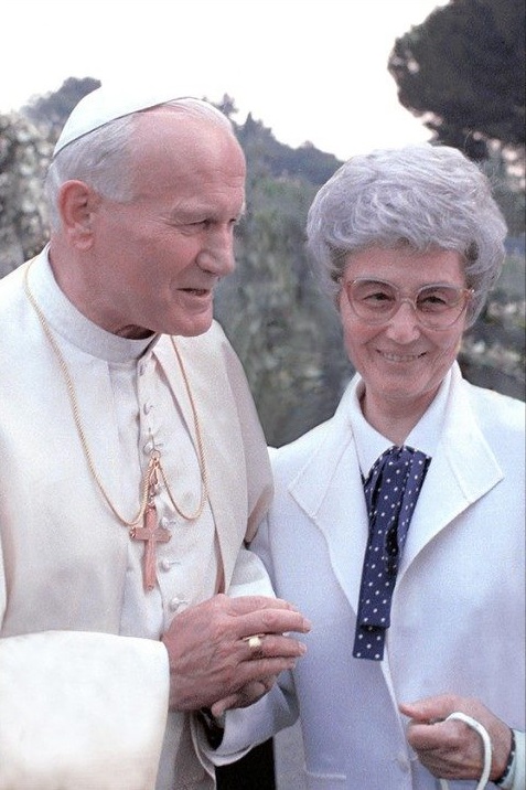 chiara lubich y juan pablo segundo 1