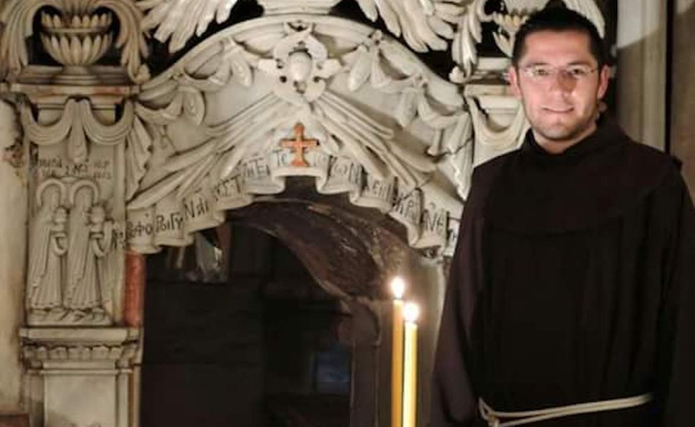 Custo Fray Salvador Rosas, frade franciscano mexicano que foi guardião do Santo Sepulcro na Terra Santa durante 10 anos Orador na reunião de reflexão do CARF.