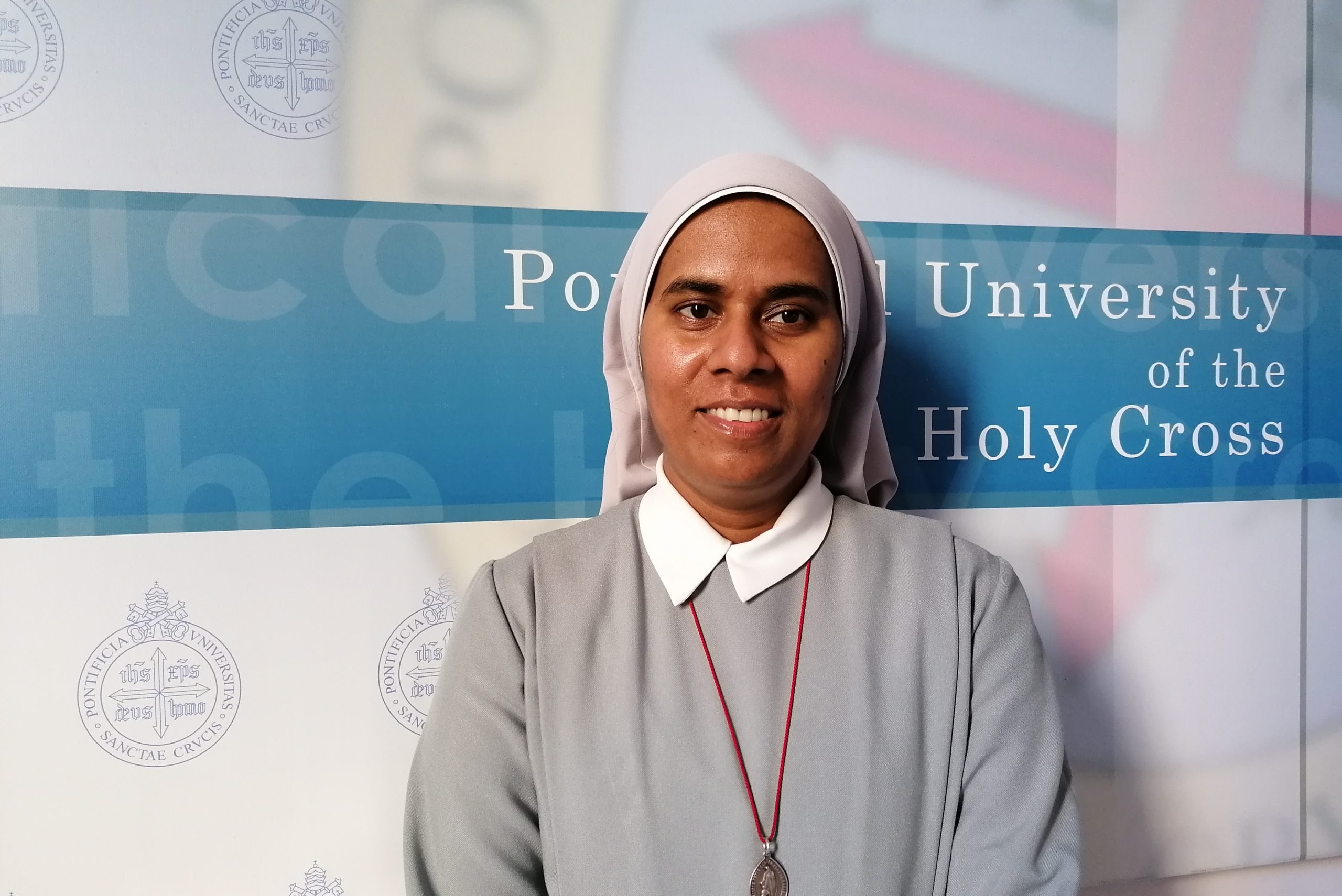 Hermana Nirmala, religiosa de la Indiea