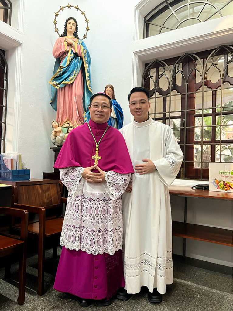 Sacerdote Joseph Dinh Quang Hoan