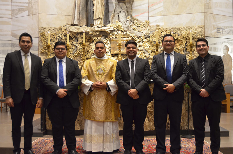 Fondazione Seminaristi Futuri Sacerdoti FondazioneCARF