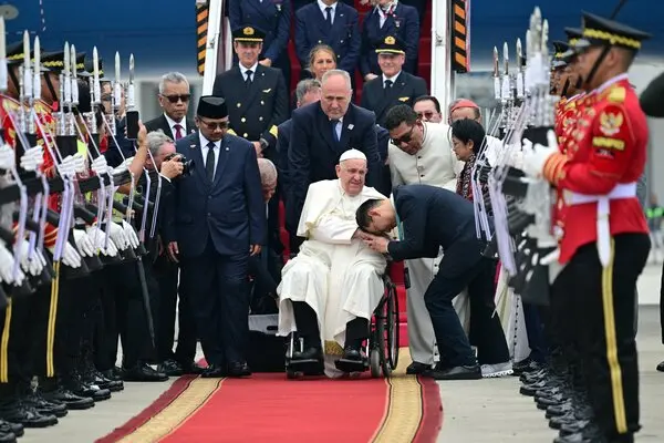 papa-francisco-visita-indonesia