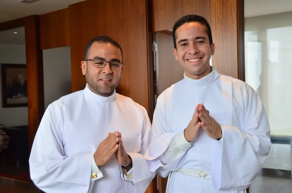 Dos seminaristas