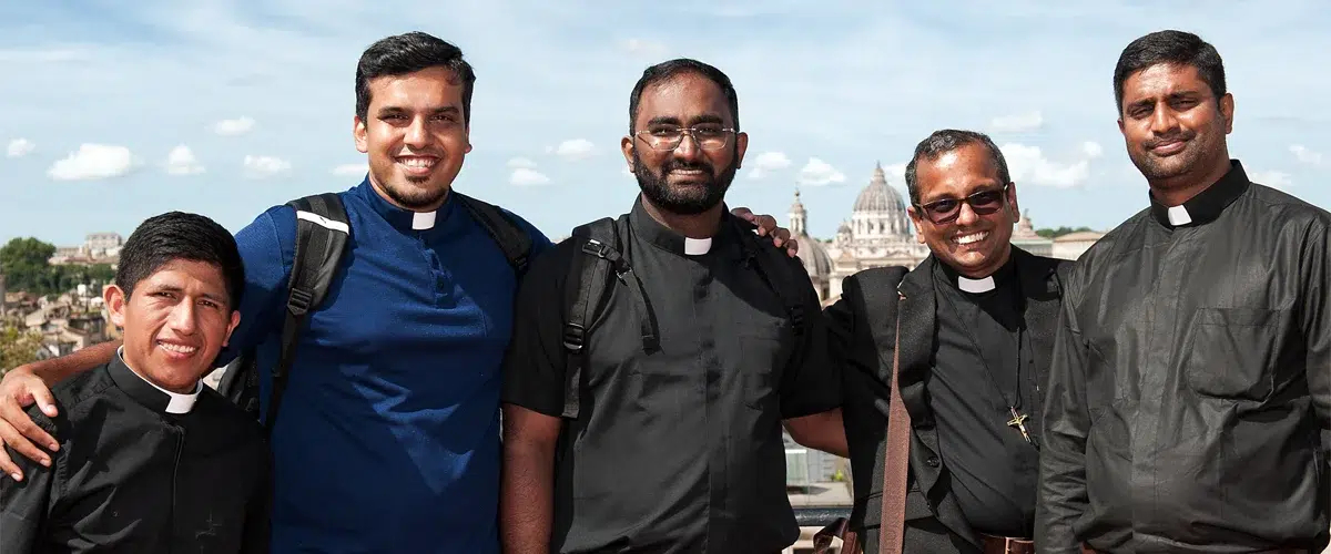 Origen e historia del sacerdocio