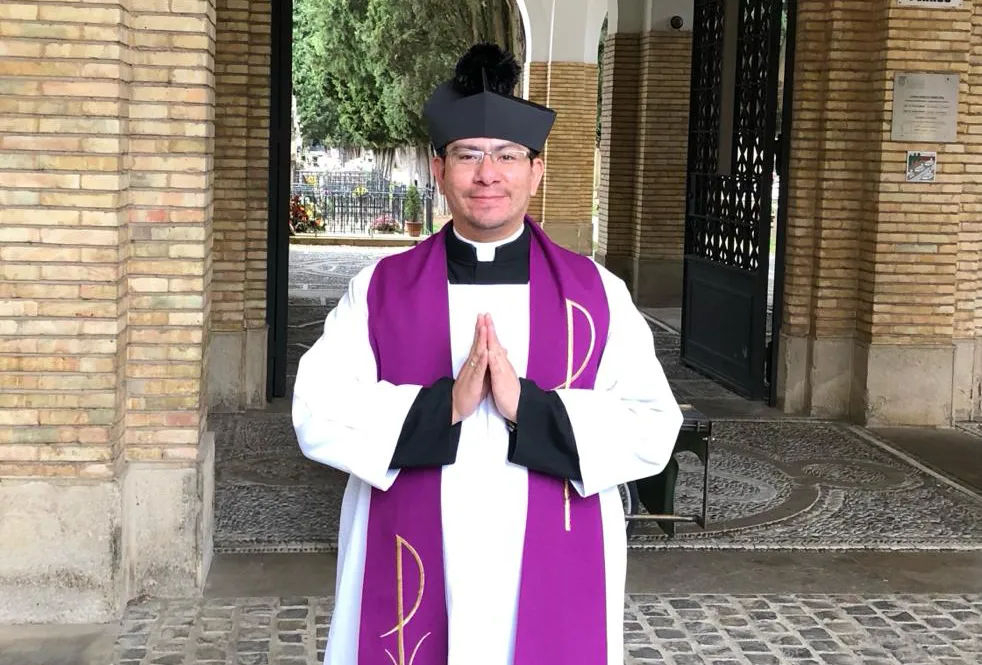 Miguel Romero, sacerdote mexicano, relata los problemas de fe que vive actualmente su país natal y España