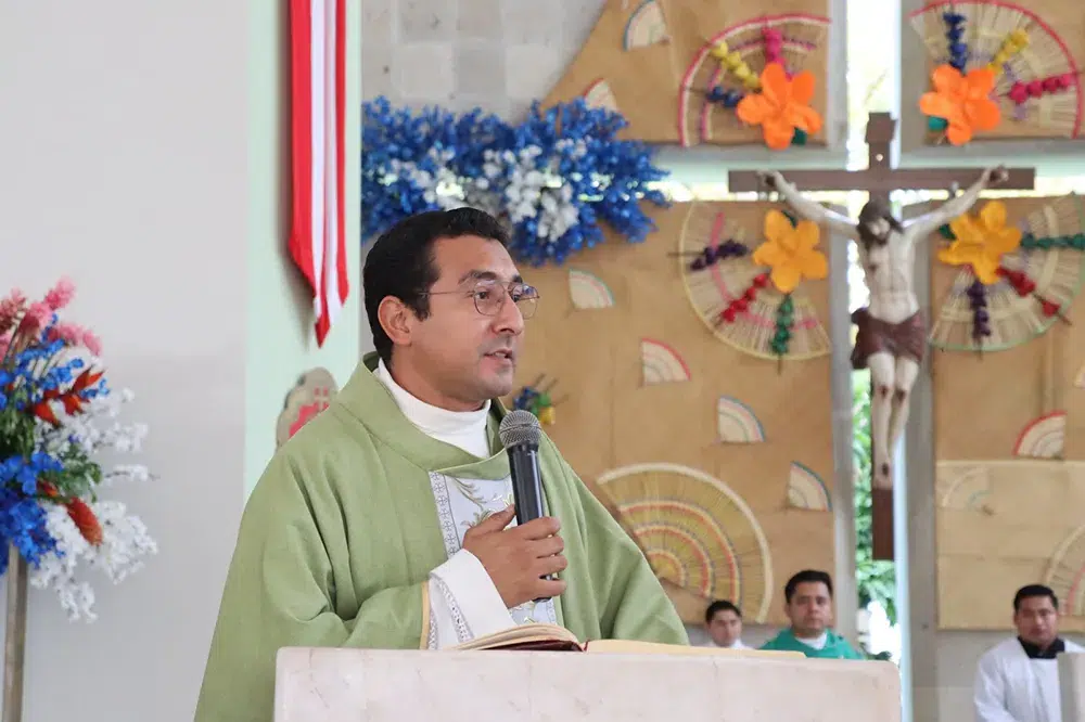 saul ruiz sacerdote Dios estudiar seminario