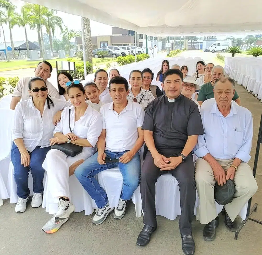La fidelidad del sacerdote Héctor Oswaldo Salinas